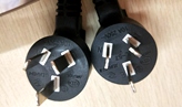 為什么你的檢針機(jī)電源線會燒會短路？因?yàn)槟阗I的不是真國標(biāo)檢針機(jī)電源線！